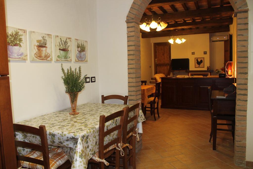 Agriturismo Cantagalli San Quirico dʼOrcia Exteriér fotografie