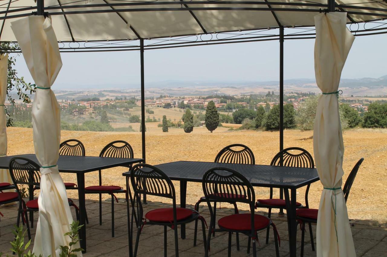 Agriturismo Cantagalli San Quirico dʼOrcia Exteriér fotografie